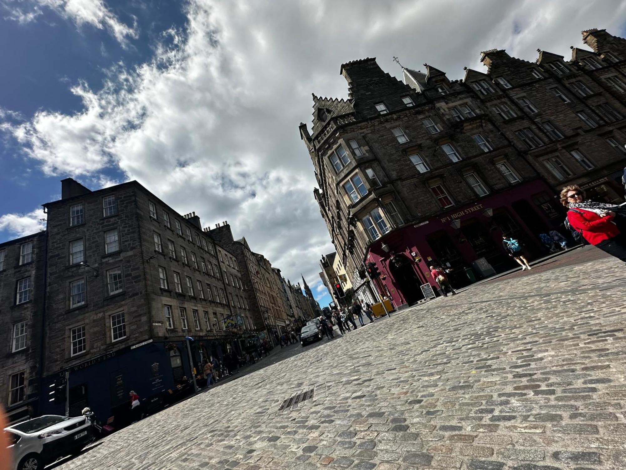 Old House In Central Of Old Town Edimburgo Exterior foto